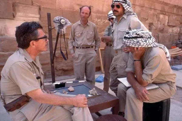 Veteran archaeologist Hammond’s Role in Unraveling Petra’s Past Remembered